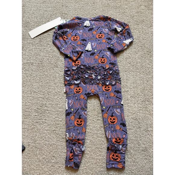 NWT Gigi & Max Bamboo Halloween Baby Sleeper - Picture 3 of 3